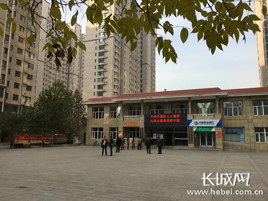点击图片翻到下一页>> 河北全面启动1%人口抽样调查