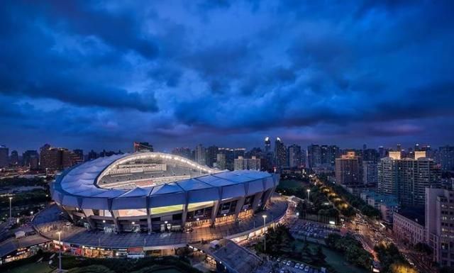 中国人均寿命最高的城市,上海位居第一,人均寿命83.18岁!