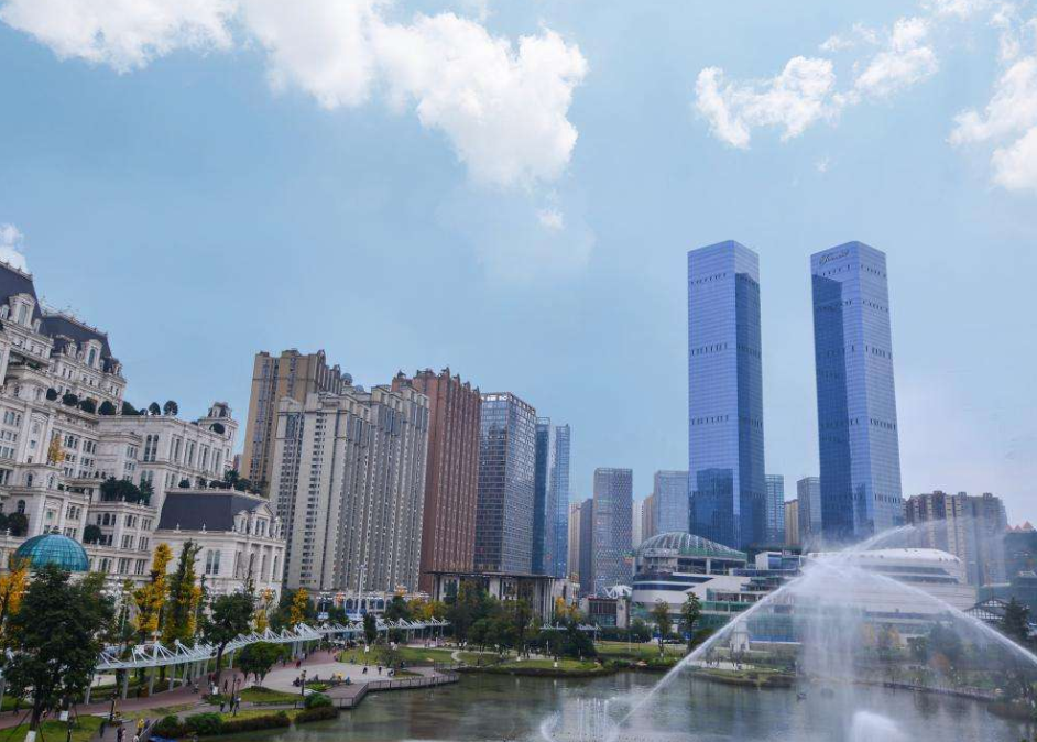 我国“最大”的小区,常住人口竟多达50万,却不在北京上海