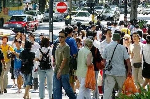 新加坡华人超450万,是人数最多的民族,为何地位却如此之低?