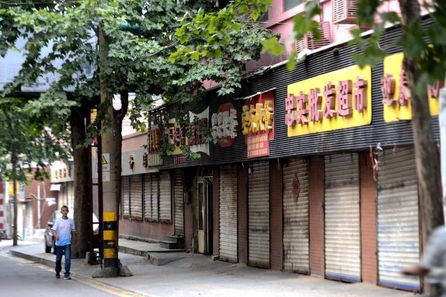 昆山人口_昆山话题:店铺关门,工厂转移,人口减少,昆山的未来靠什么?