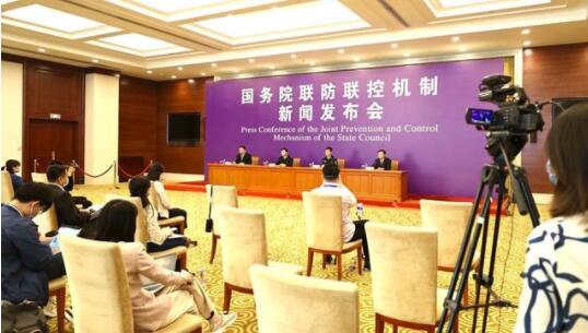 中国多少人口_中国3.5亿个家庭,14亿人口,能拿出来40万现金的家庭有多少?