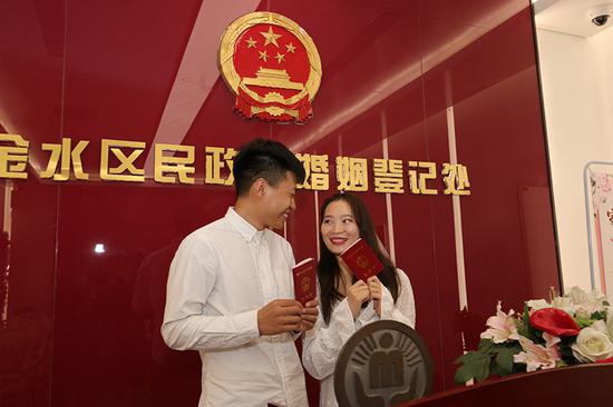 人口数量排名_高校人数排行榜,华科第三,吉大仅排第二!