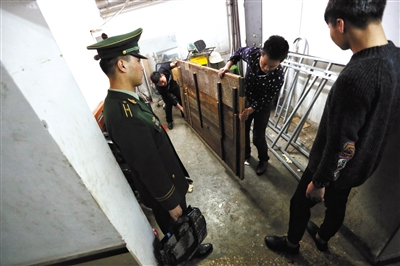 低端人口_北京市安委会:“驱赶低端人口”一说毫无根据
